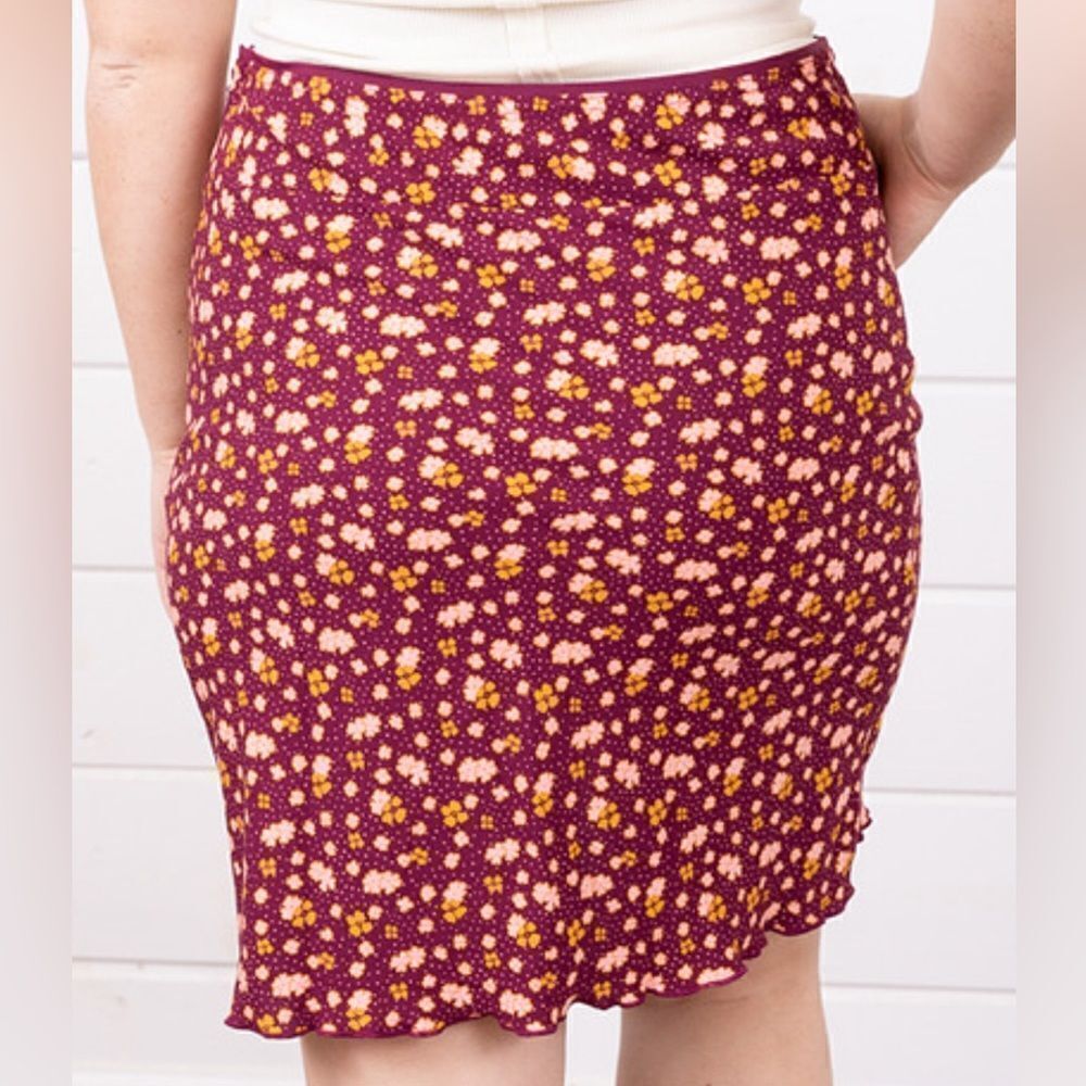 NWT Free People IRL Midi Skirt A Line Floral Ruffled Trim Viscose 6 Modest Chic - Picture 12 of 15